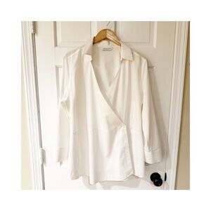 Foxcroft Women's Cream Wrap Button Down Shirt